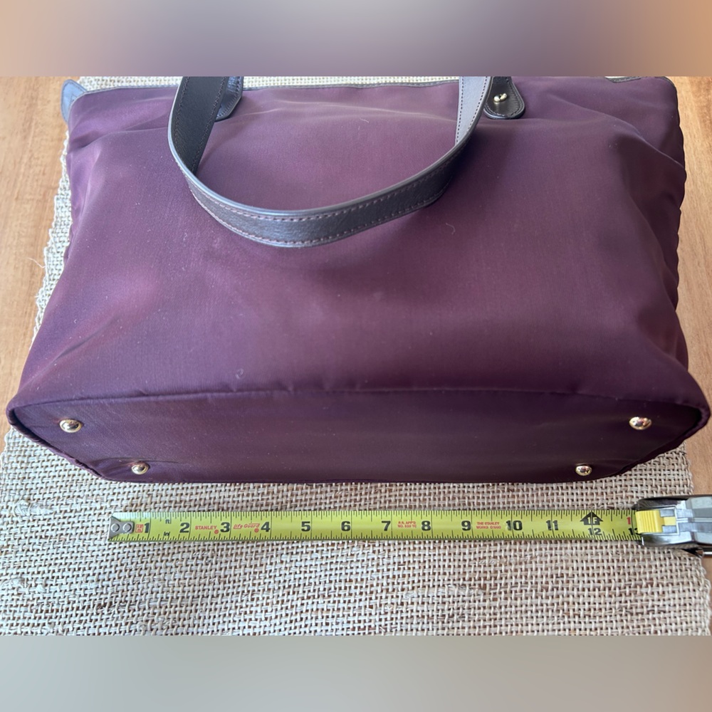 Ralph Lauren Bordeaux Red Nylon w/Tan Cotton Lining Zip Top Medium Shoulder Bag. - Picture 7 of 8